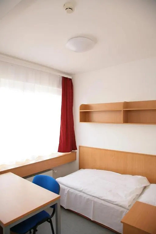 Imola Hostel Eger